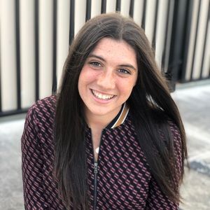 Meet your Posher, Hannah